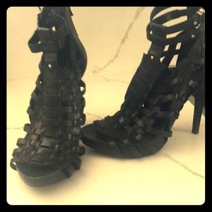 BCBG Generation 3 inch HOT leather heels!